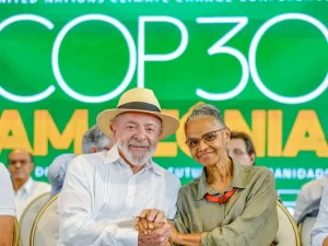 Belém (PA), 14/02/2025 - Presidente da República, Luiz Inácio Lula da Silva acompanhado da ministra do Meio Ambiente Marina Silva, durante Cerimônia de divulgação dos investimentos do Governo Federal para a COP30 e seu legado, realizado no Mercado São Brás. Foto: Ricardo Stuckert/PR