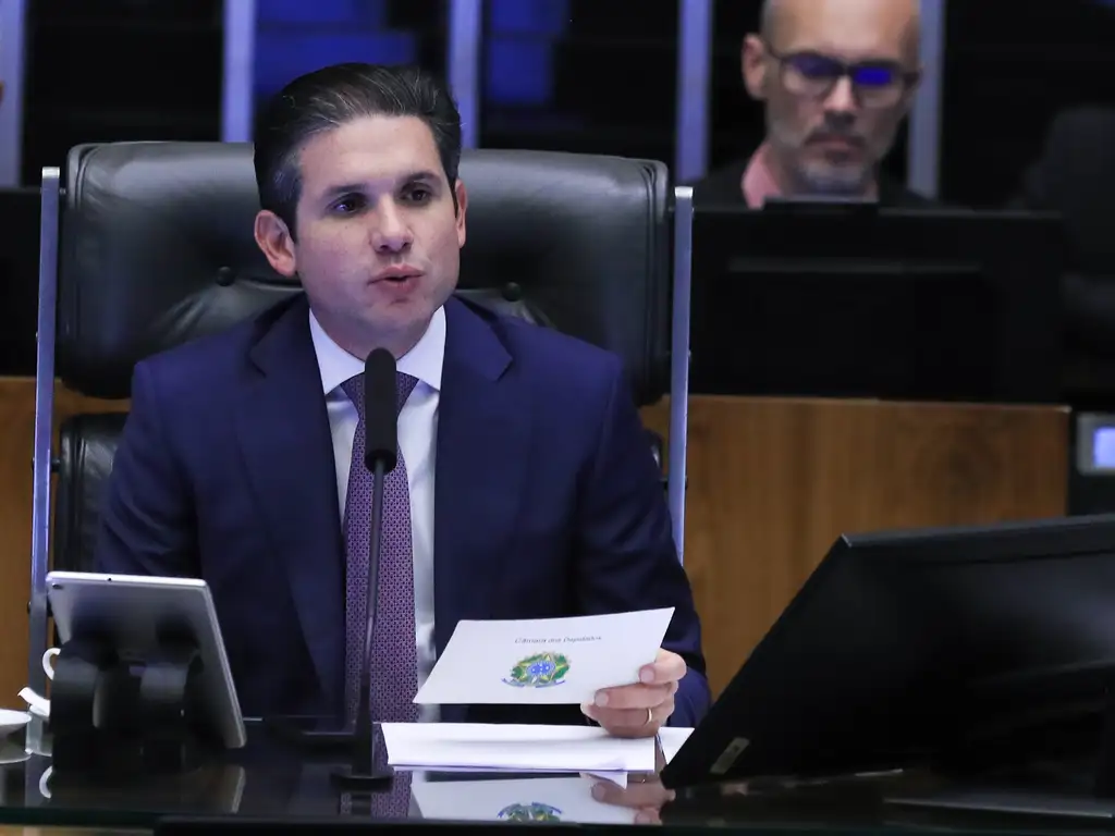 Brasília (DF), 21/08/2025 - Sessão da Câmara que votou a urgência do PL de Isenção de Imposto de Renda pra quem ganha até R$ 5 mil. Foto: Lula Marques/Agência Brasil